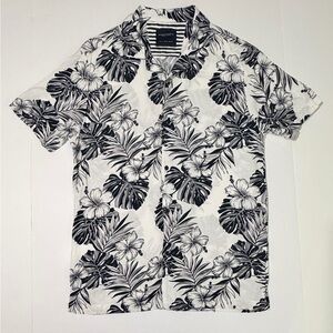 Denim & Flower Monochrome Floral Button Down Shirt